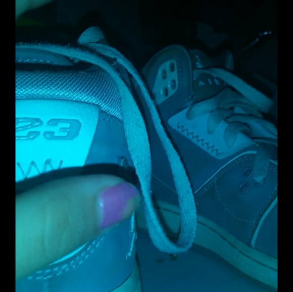 Jordans - Picture 1 of 6